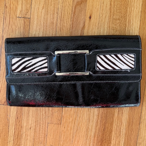 Y2K Patent Leather Chinese Laundry clutch - Picture 1 of 8